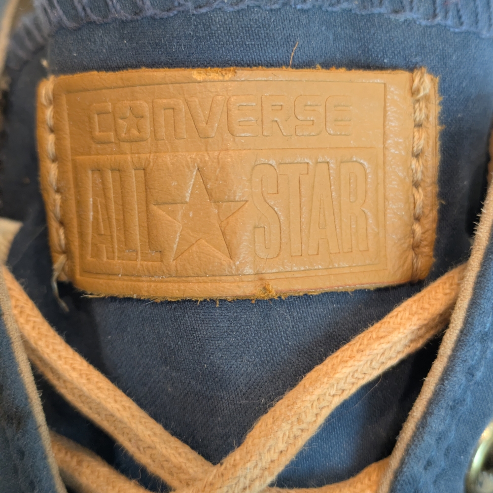 Converse Women's Blue Canvas Low-Top Sneakers with Tan Laces Size 9 - Picture 8 of 9